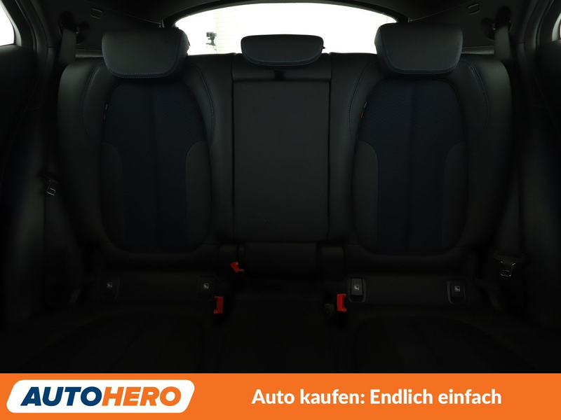 BMW X2 sDrive 20i M Sport Aut. *NAVI*HUD*LED*CAM*SHZ* — photo 15