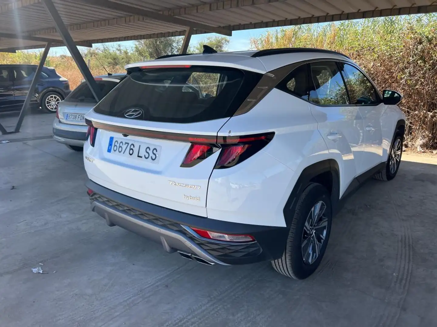 Hyundai TUCSON 1.6 TGDI HEV Maxx Safe AT Blanc - 2