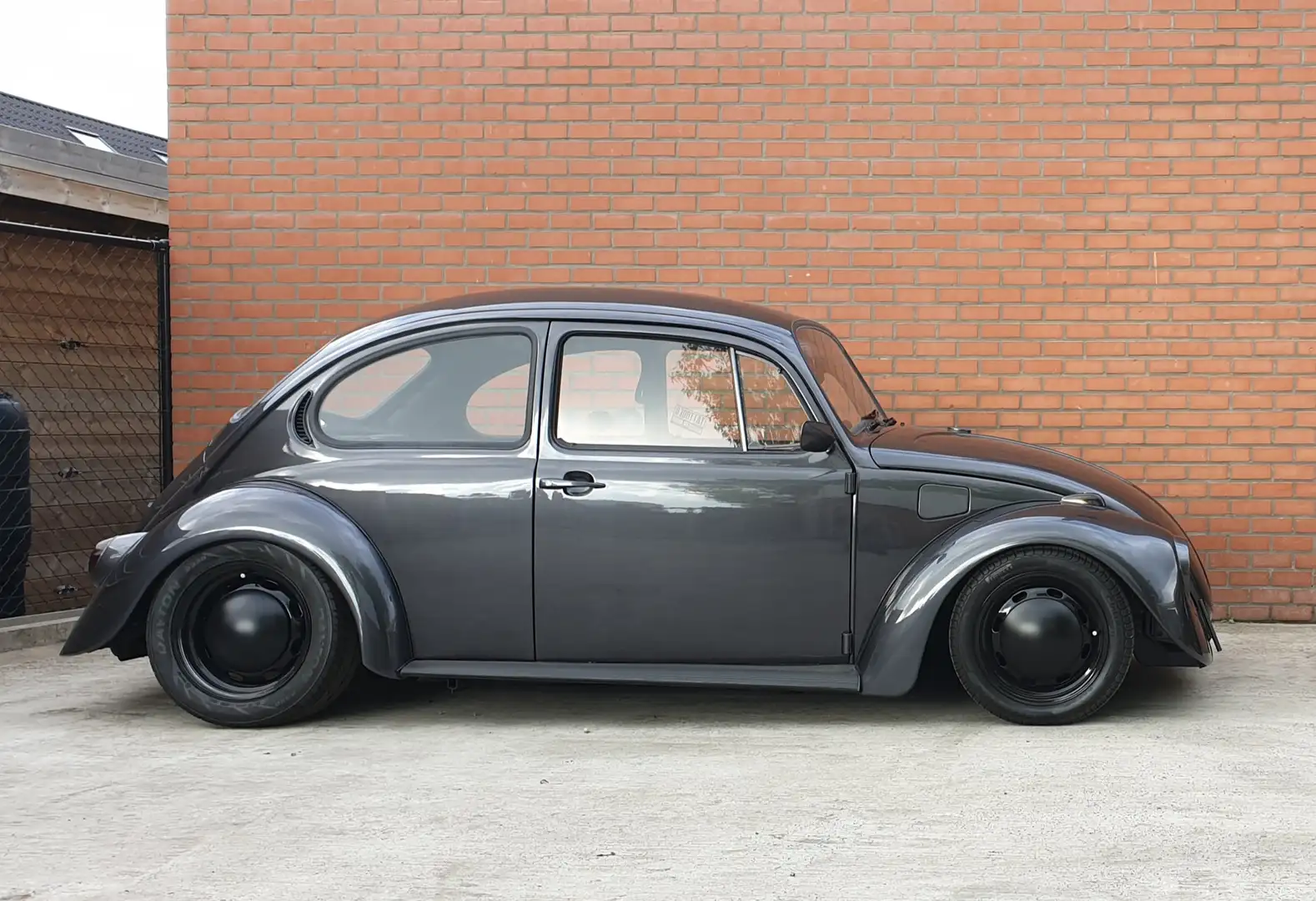 Volkswagen Kever Schwarz - 2