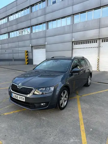 Skoda Octavia Combi 1.4 TSI GNC Elegance