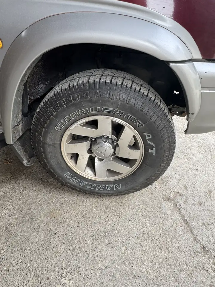 Mitsubishi L200 d.cab 2.5 tdi GLX 4wd, foto 6