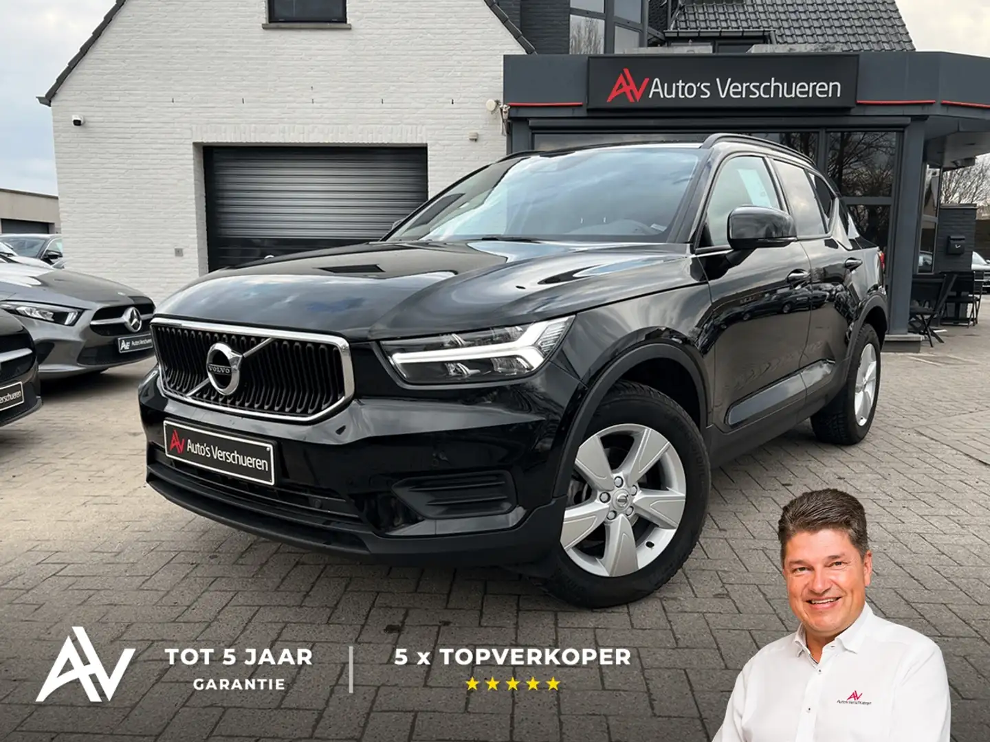 Volvo XC40 1.5 T2 Momentum ** Carplay | DAB | PDC Nero - 1