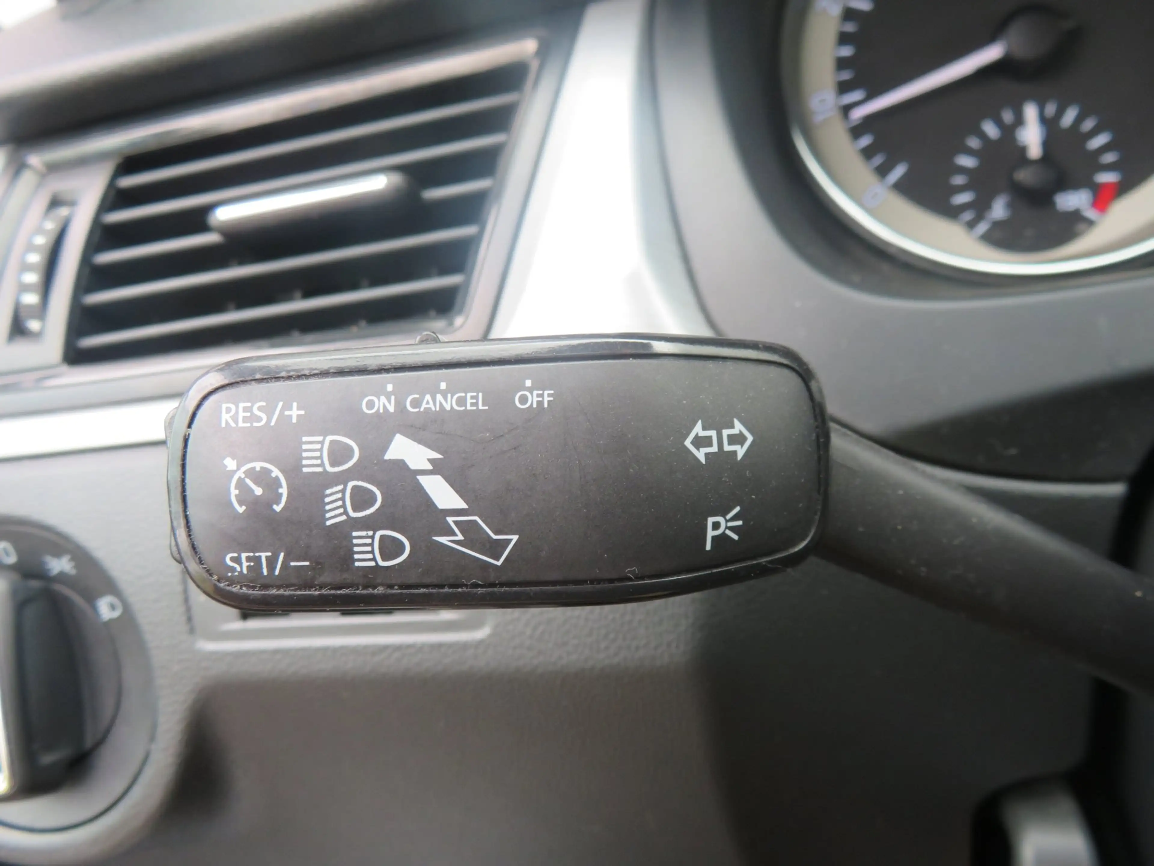 Skoda Rapid/Spaceback 1.2 TSI Greentech Edition — photo 13