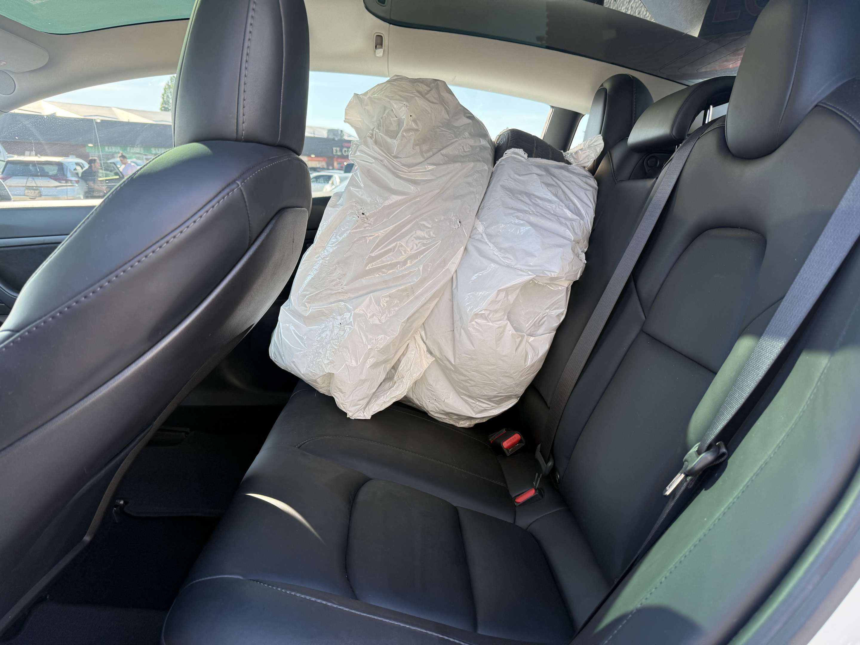 2020 Tesla Model 3 Standard Range Plus l RWD l 2 Sets of Tires thumb 14