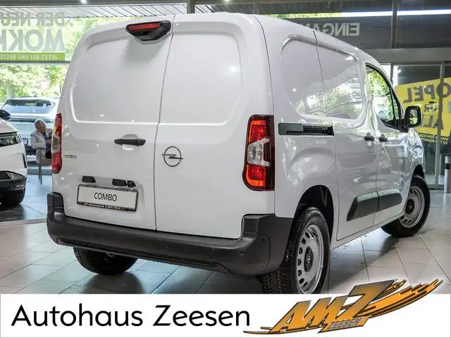 Opel Opel Combo view 3