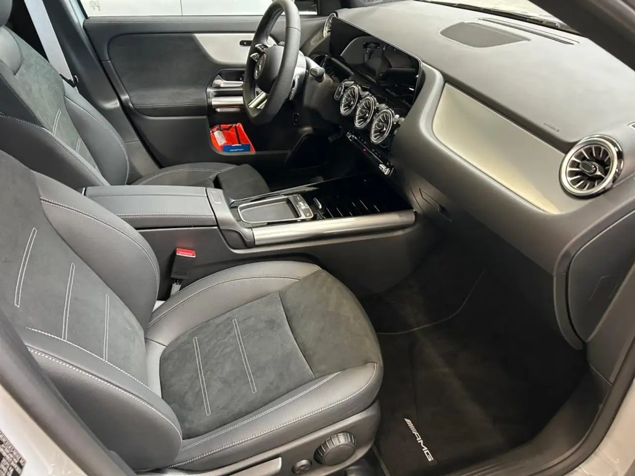 Mercedes-Benz GLA 200 AMG*Multibeam*AHV 6