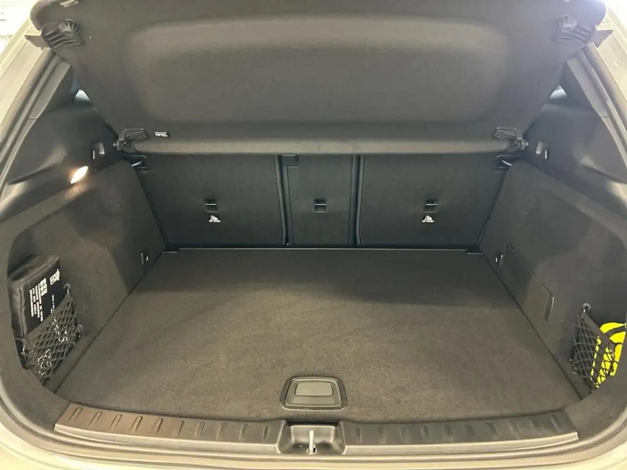 Mercedes-Benz GLA 200 AMG*Multibeam*AHV 14