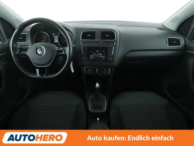 Volkswagen Polo view 12