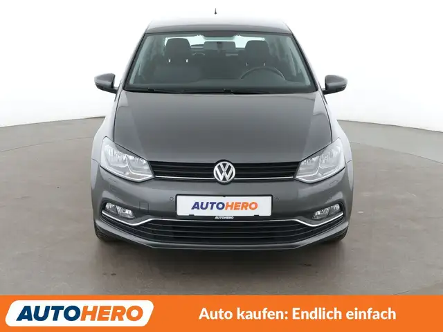 Volkswagen Polo view 9