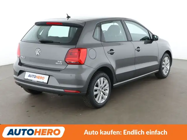Volkswagen Polo view 6