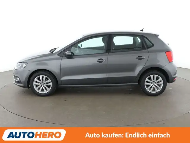 Volkswagen Polo view 3
