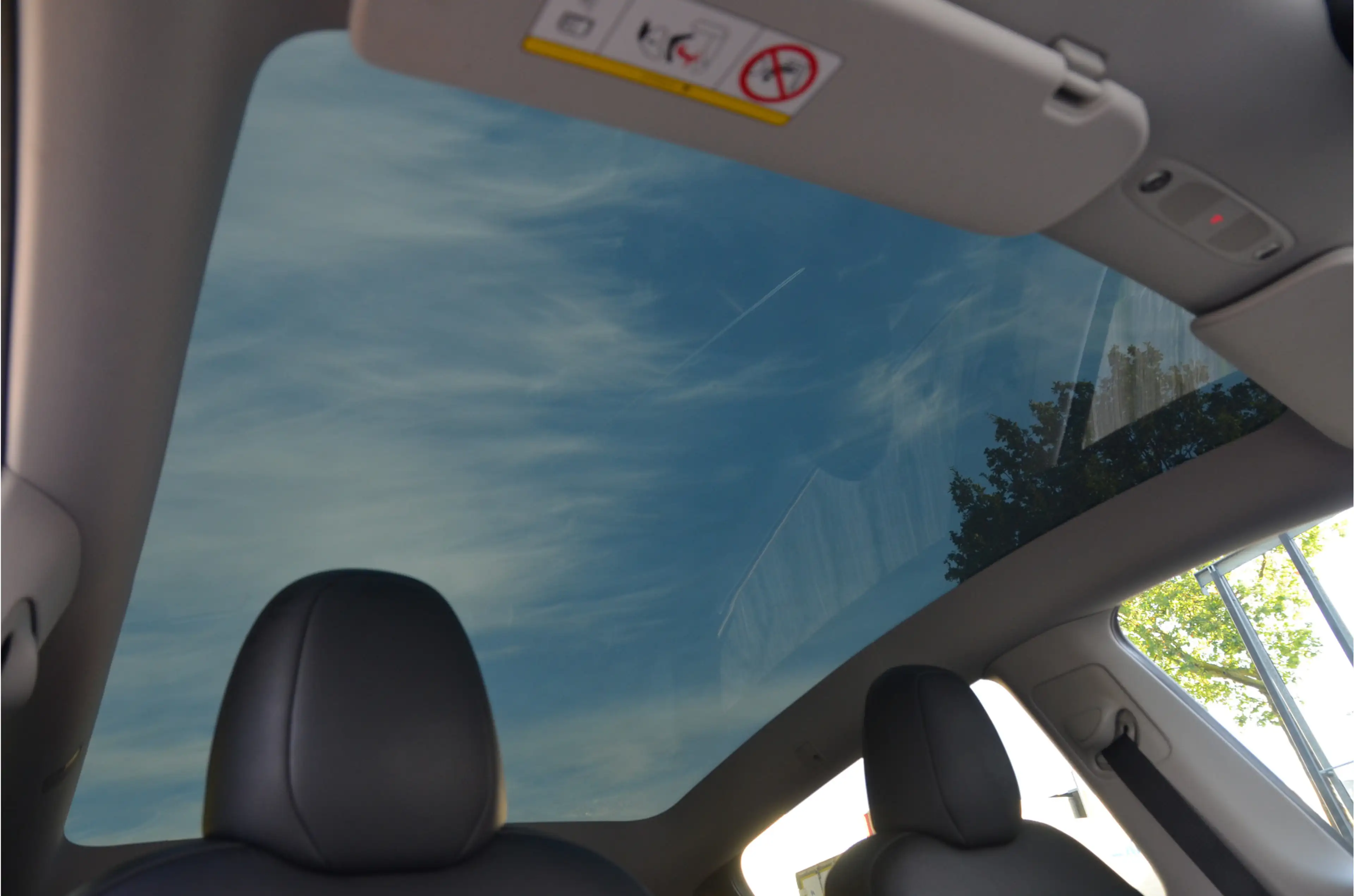 Tesla Model Y RWD 58 kWh AutoPilot3.0 Ryzen — photo 2