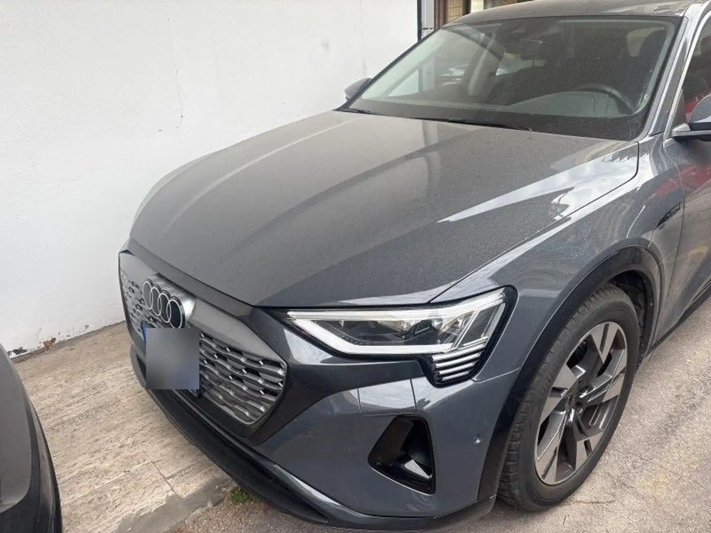 Audi Q8 e-tron 50 quat Navi ACC Matrix Sitzh. Grau - 2