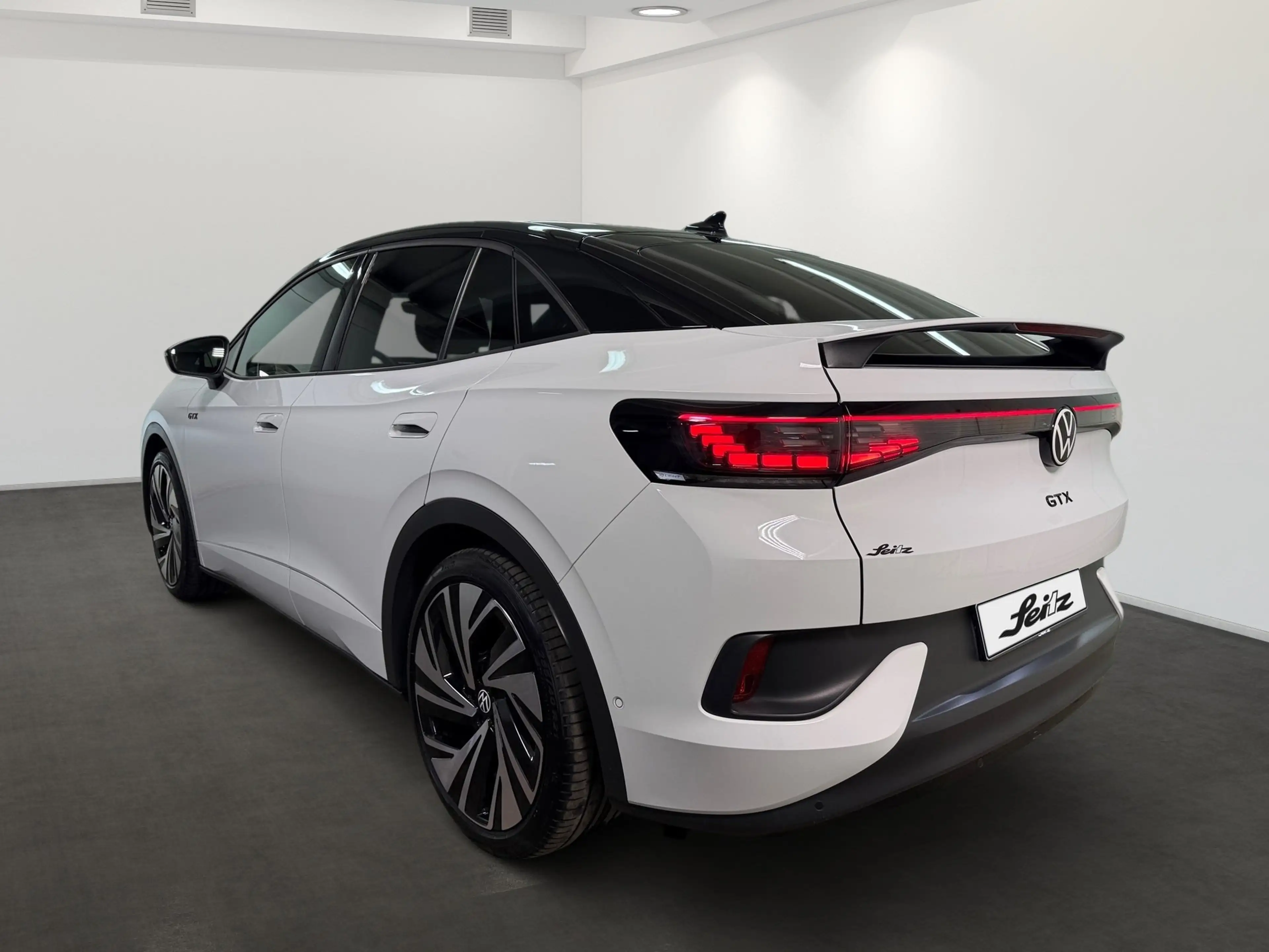 Volkswagen ID.5 4M GTX *AHK*MATRIX*PANO*KAMERA*NAVI* — photo 5