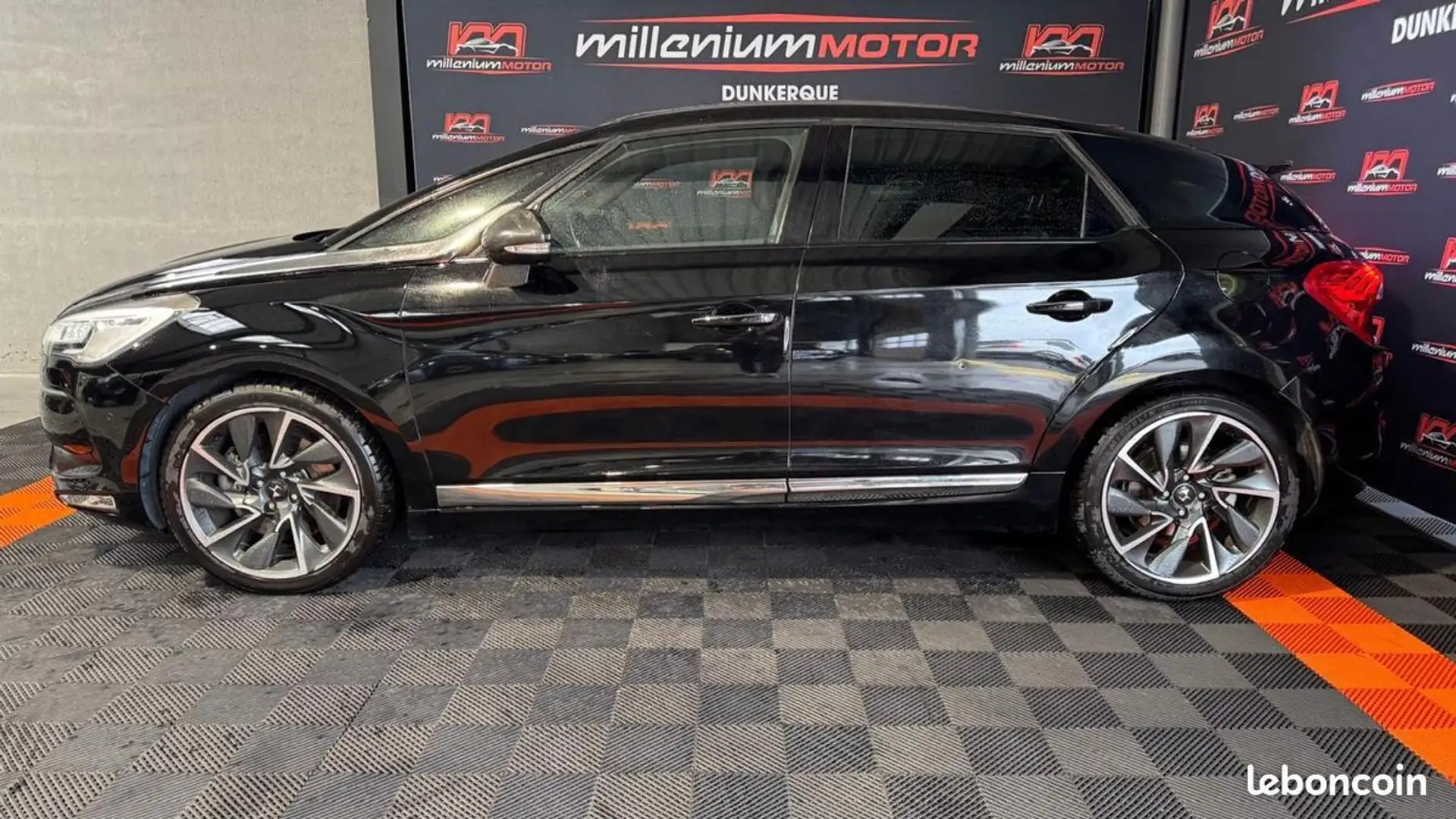 DS Automobiles DS 5 sport chic hybride 2.0 hdi 160 cv etg6 4 roues motrices garantie 6 mois Gris - 2