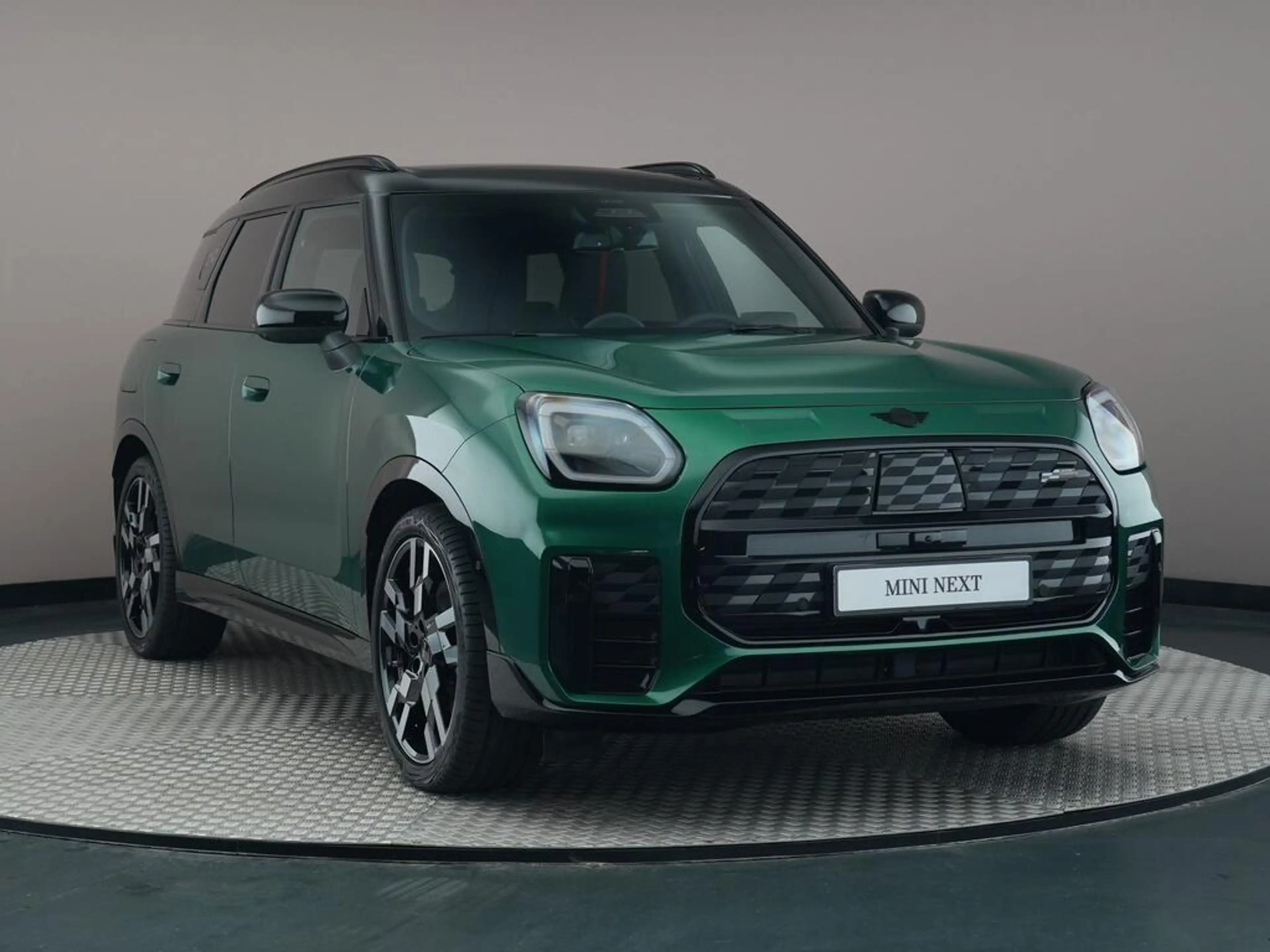 MINI John Cooper Works Countryman E XL 66.5 kWh — photo 3