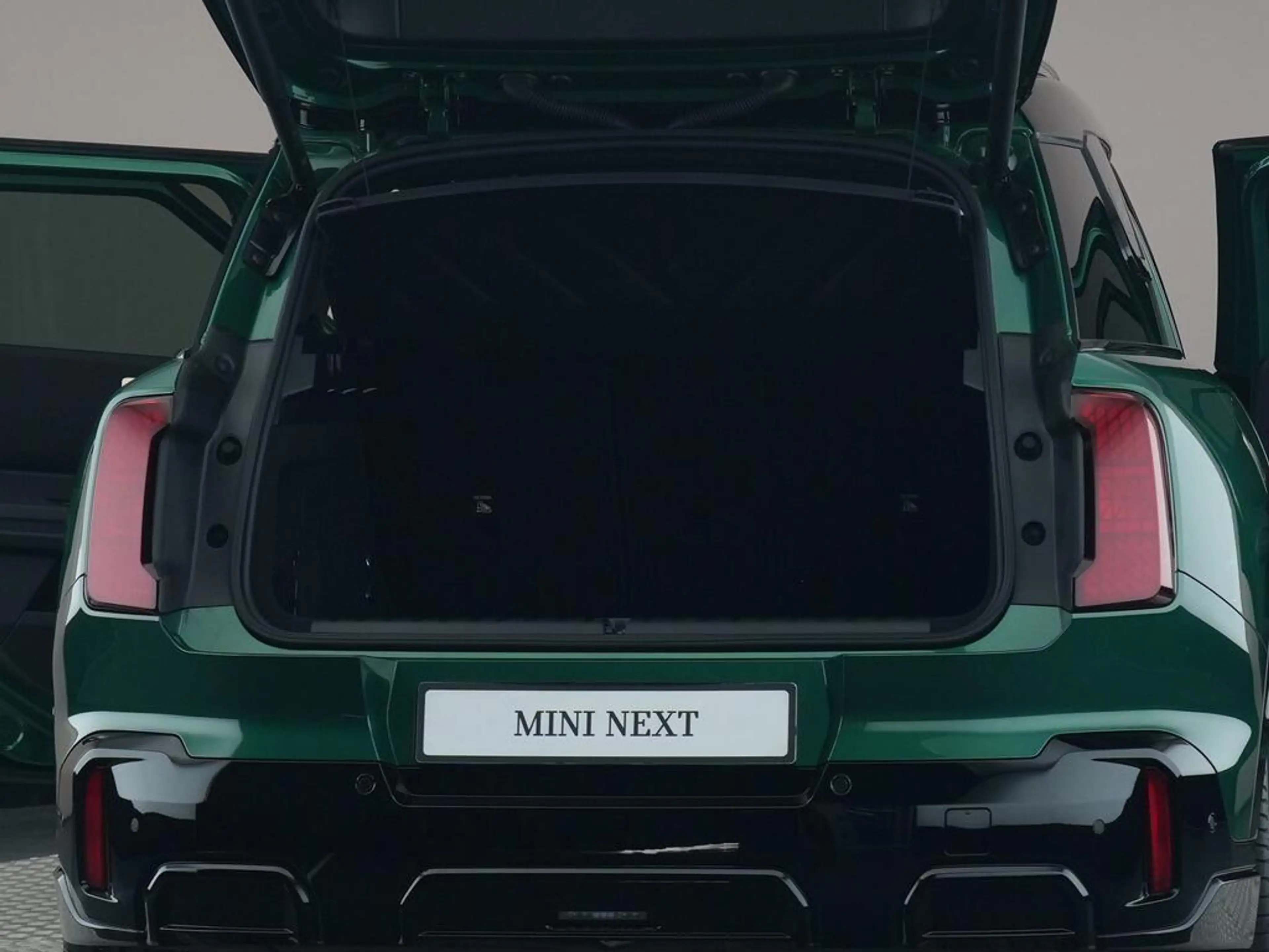 MINI John Cooper Works Countryman E XL 66.5 kWh — photo 12