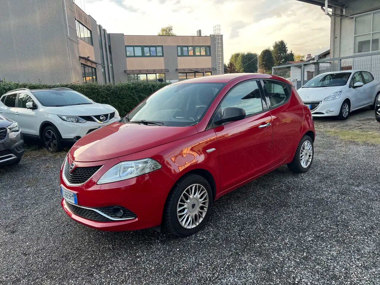 Lancia Ypsilon