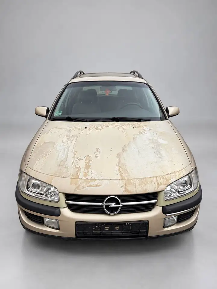 Opel Omega Caravan 2.0 16V CD Reflection, foto 6