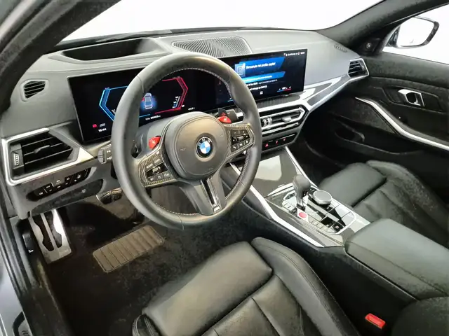 BMW M3 view 7