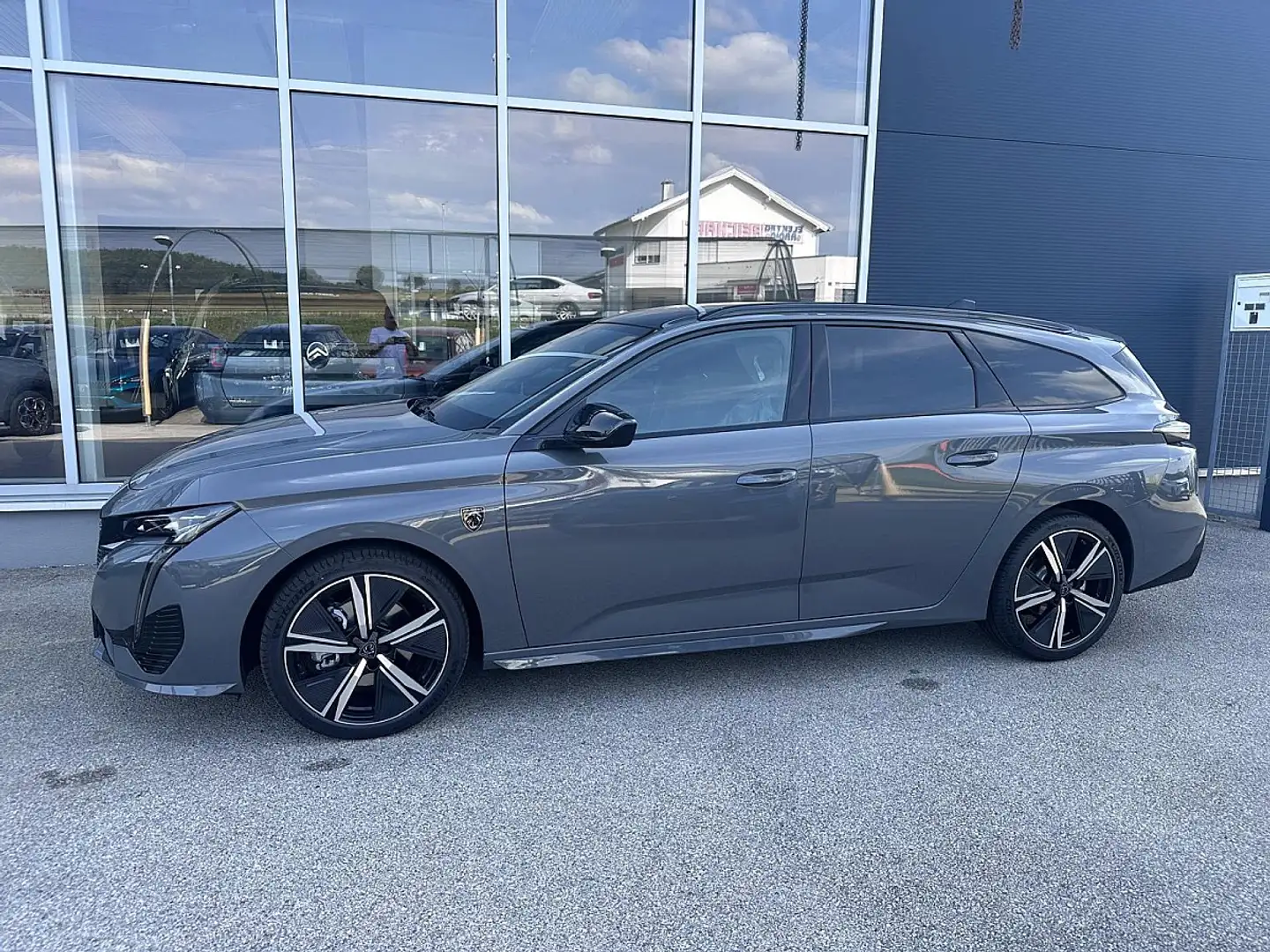 Peugeot 308 SW Hybrid 145 e-DSC6 GT Alcantara, Sitzheizung ... Noir - 2