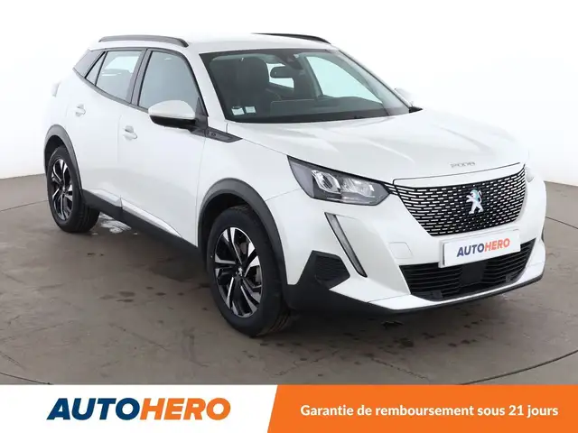 Peugeot 2008 view 8