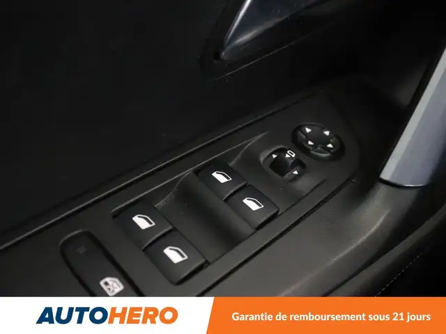 Peugeot 2008 view 25