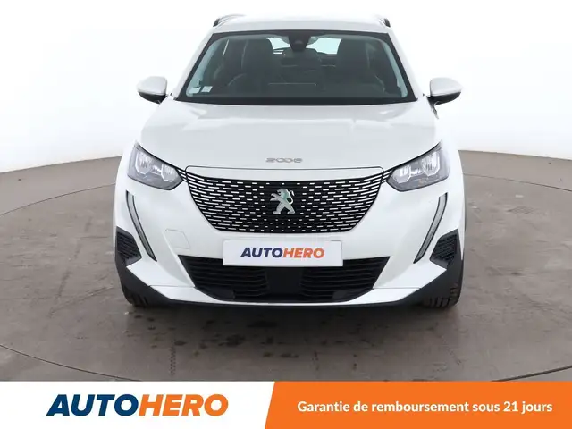 Peugeot 2008 view 9