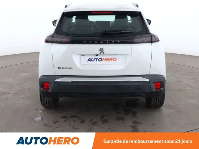Peugeot 2008 view 5