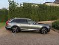 Volvo V90 Cross Country 2.0 D4 AWD Pro / LEDER / PDC / CARPLAY / TREKHAAK / 4X4 ++ Grau - thumbnail 6