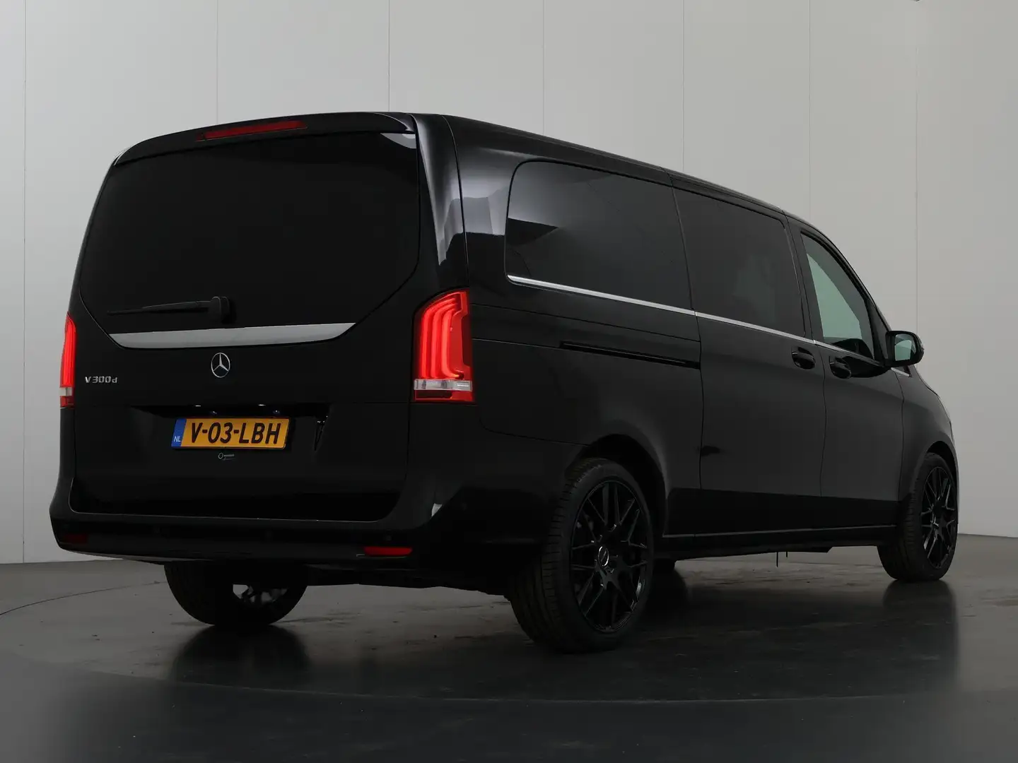 Mercedes-Benz V 300 300d | XL L3 | Avantgarde | Dubbele Cabine | Stand Noir - 2