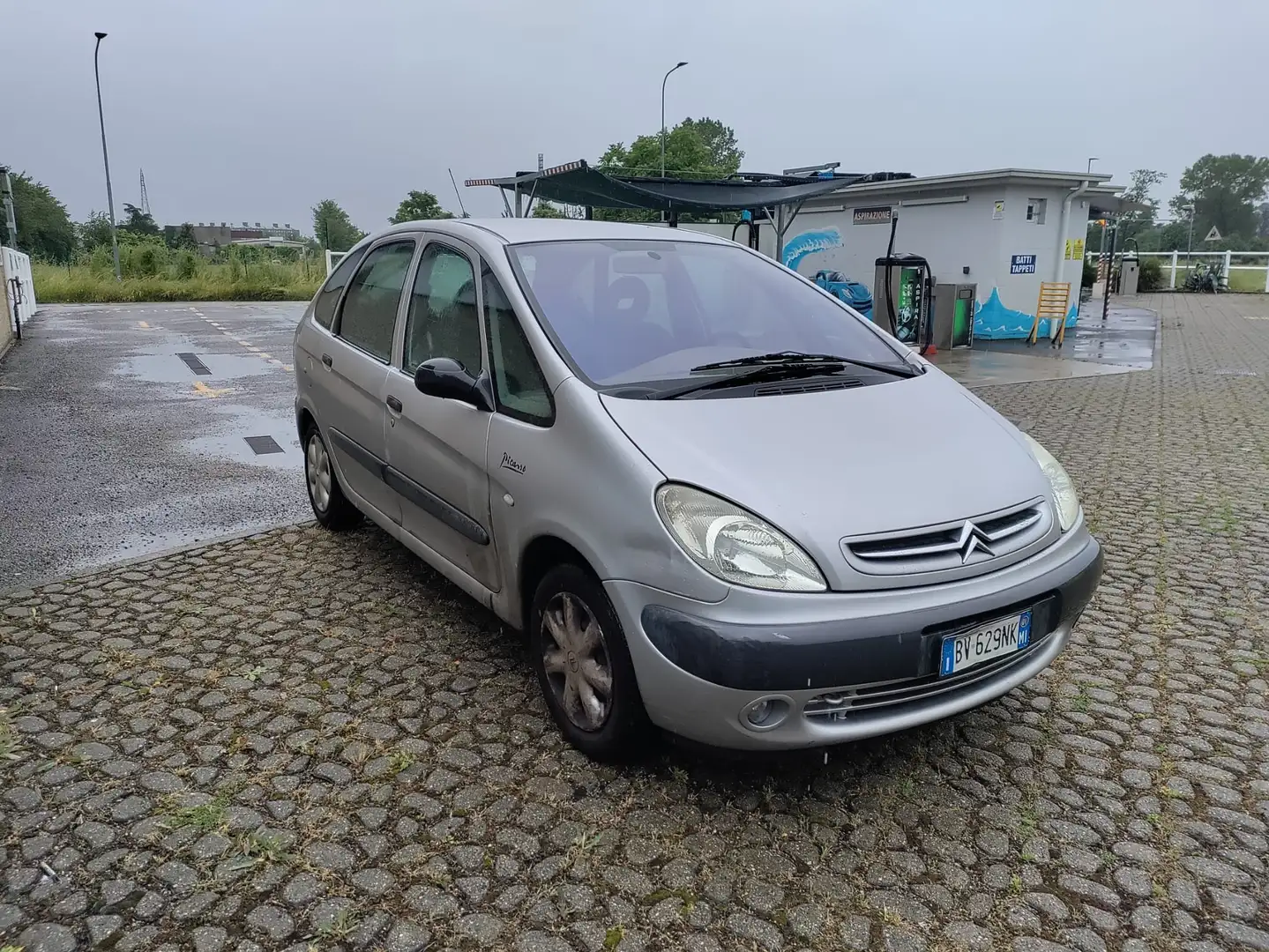 Citroen Xsara Xsara Picasso 1.8 16v SX Stříbrná - 2