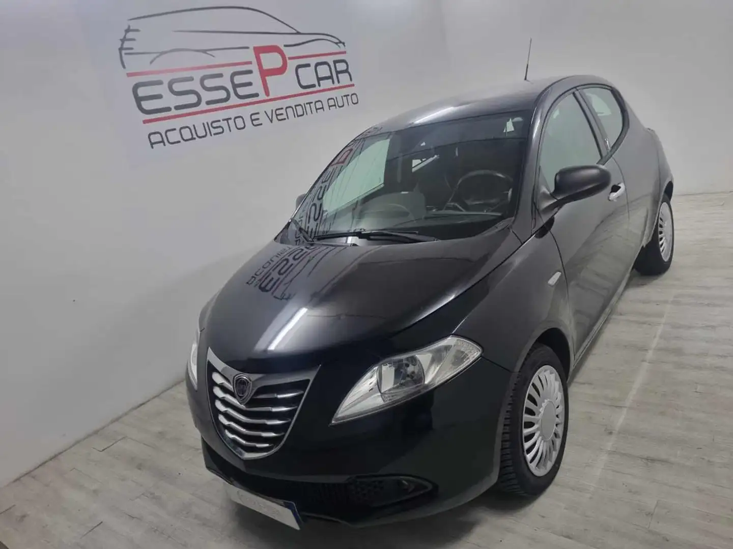 Lancia Ypsilon 1.3 MJT 16V 95 CV 5 porte S&S Platinum Negro - 1