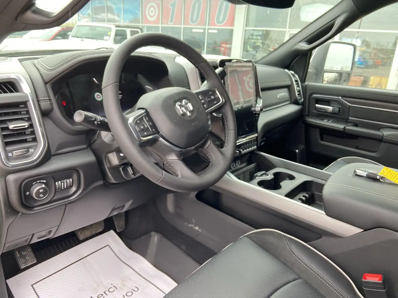 RAM 3500 снимка RAM 3500