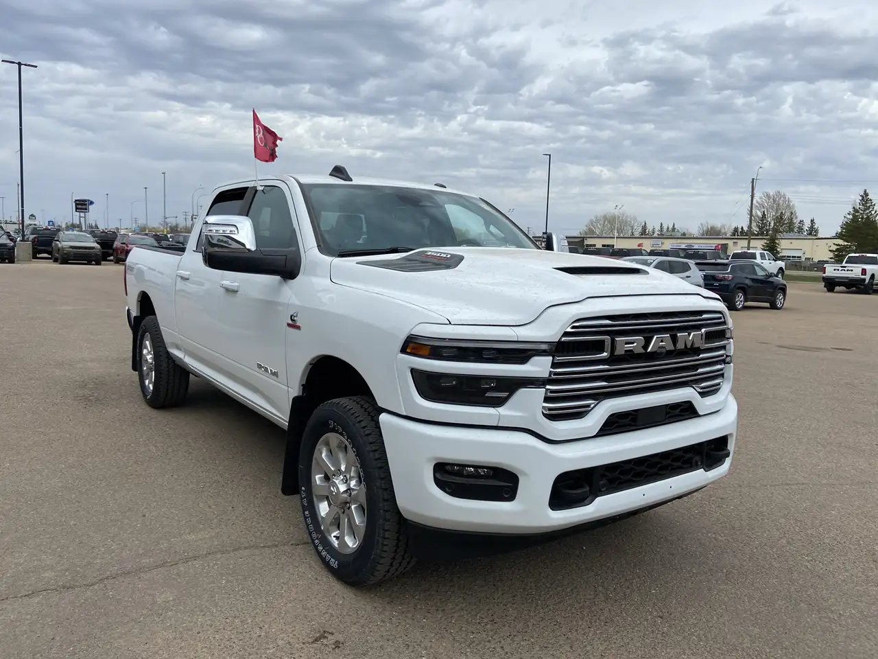 RAM 3500 снимка RAM 3500