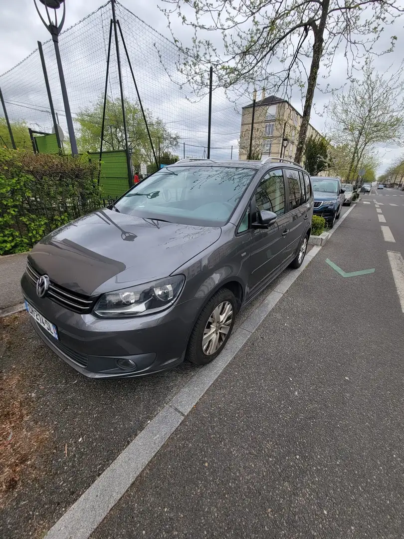 Volkswagen Touran 1.6TDI Edition BMT 105 - 1