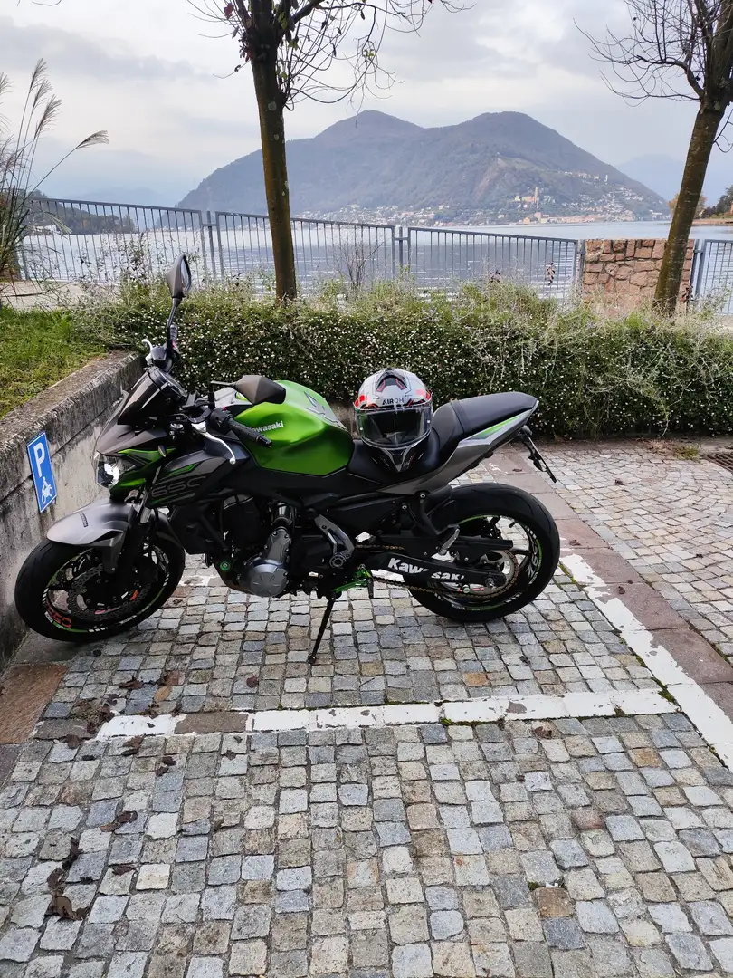 Kawasaki Z 650 Verde - 2