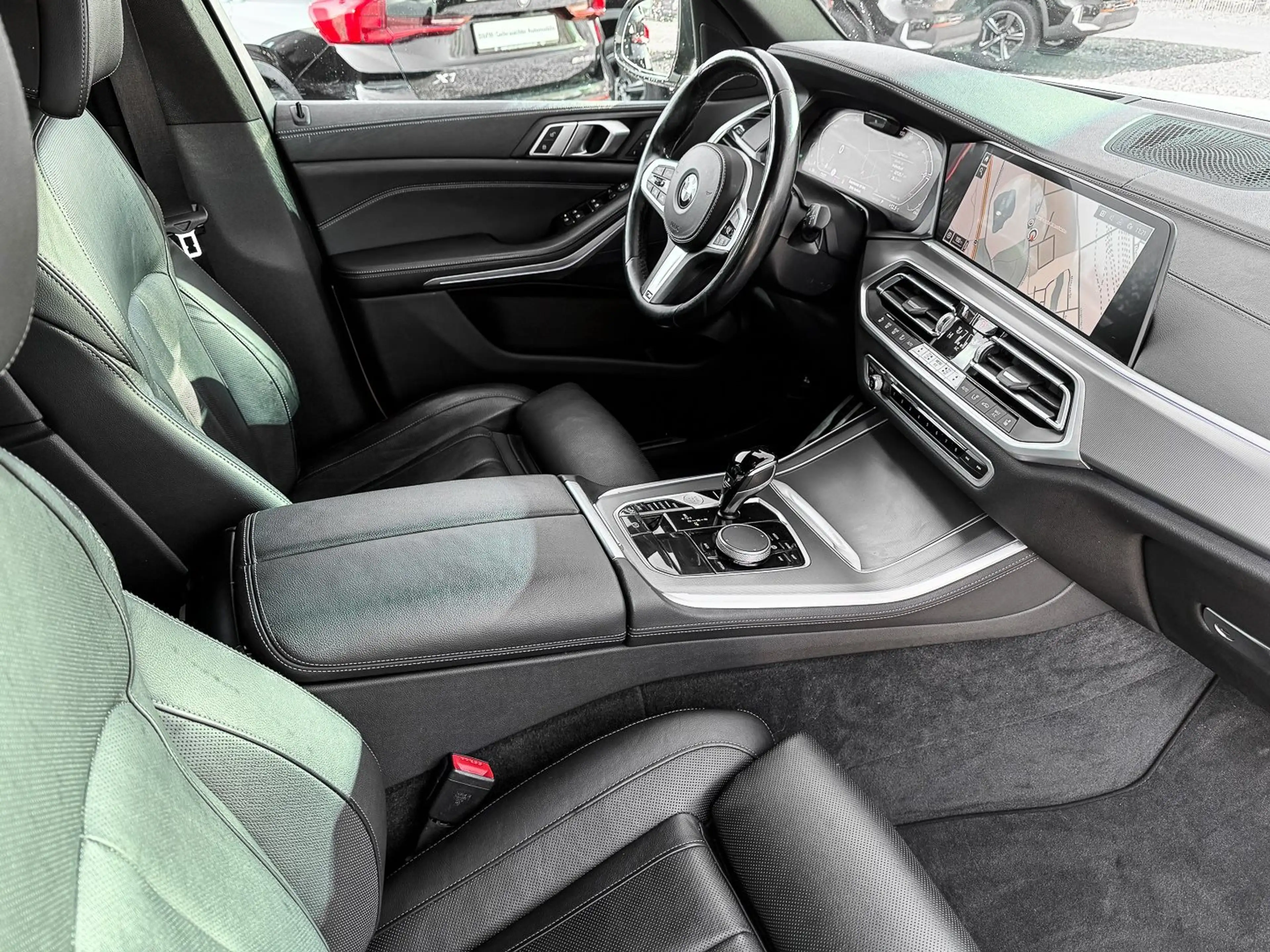 BMW X5 xDrive30d HUD+PANO+ACC+AHK+NAVI+LED — photo 7