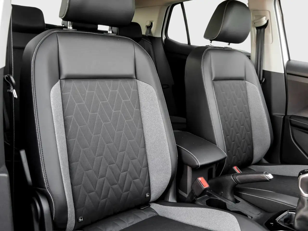 Volkswagen T-Cross GOAL 1.0 TSI LED Navi TravelAss. Ganzj.reifen 6