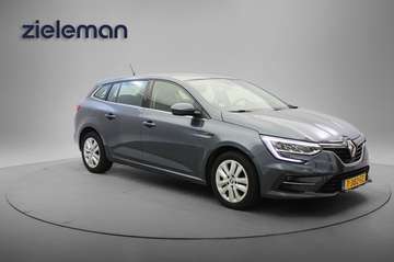 Estate 1.3 TCe 140 Equilibre - Carplay, Navi, Crui
