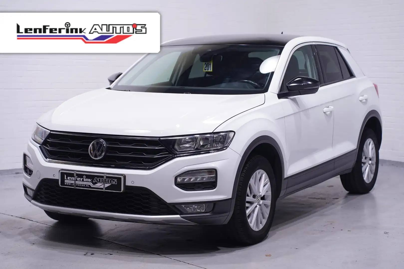 Volkswagen T-Roc 1.6 TDI Clima Apple Carplay PDC v+a Stoelverwarmin Wit - 1