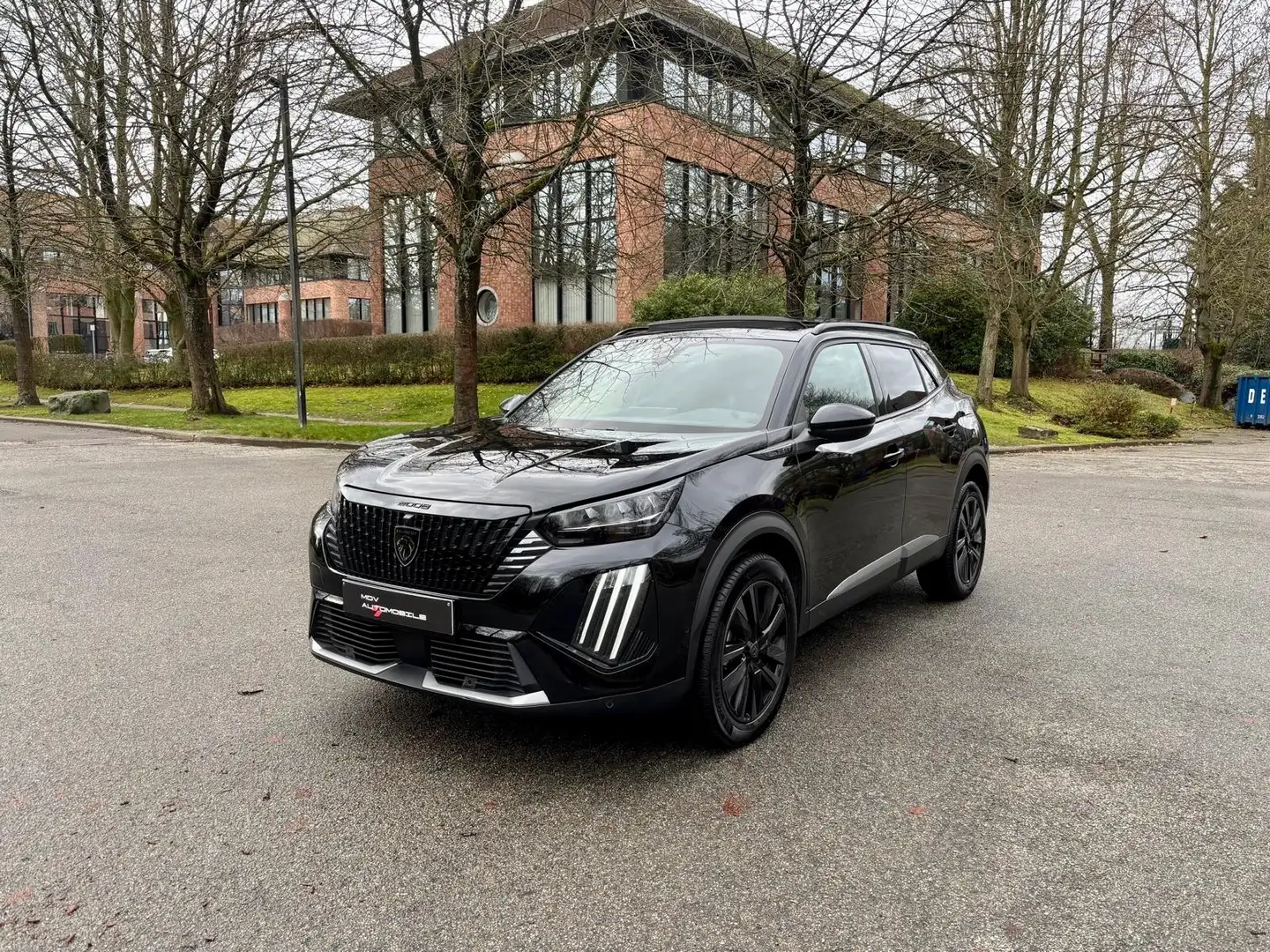 Peugeot 2008 1.2 EAT8 GT PACK Pano / Led / Navi / Led / Camera Noir - 2