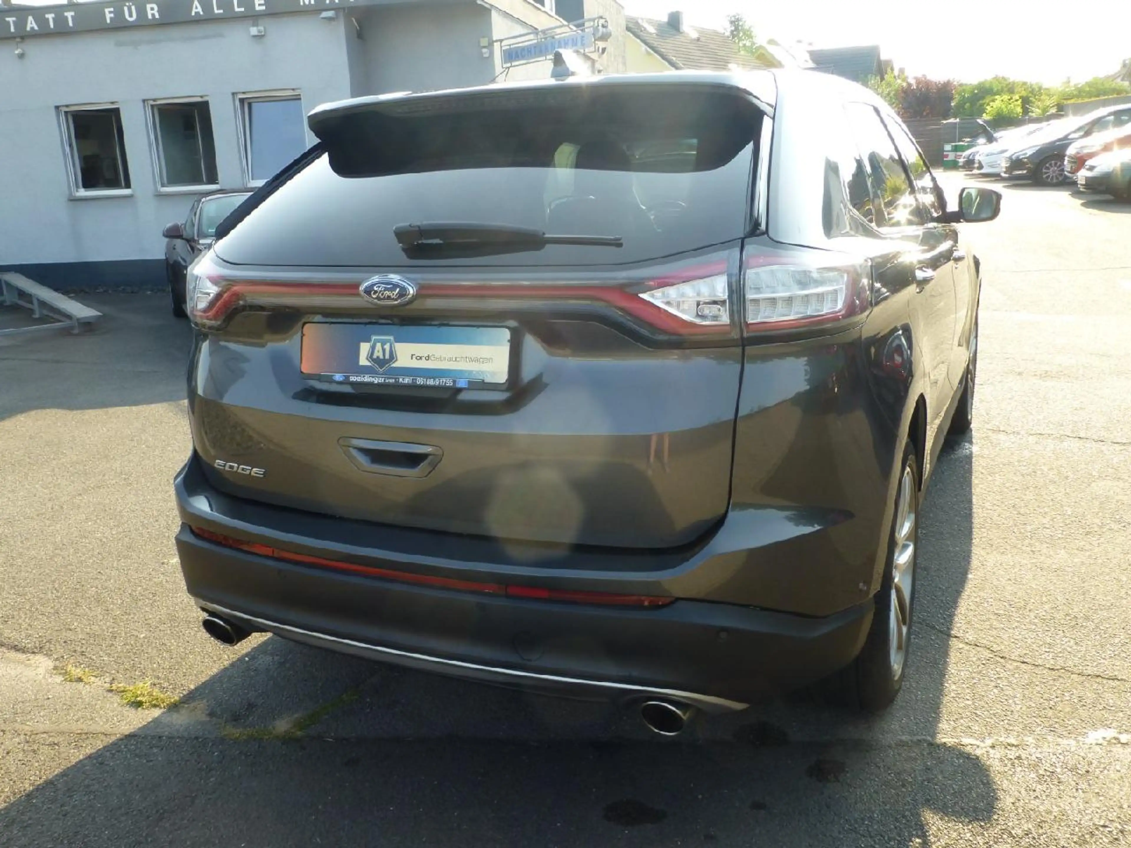 Ford Edge Titanium 4x4 — photo 5