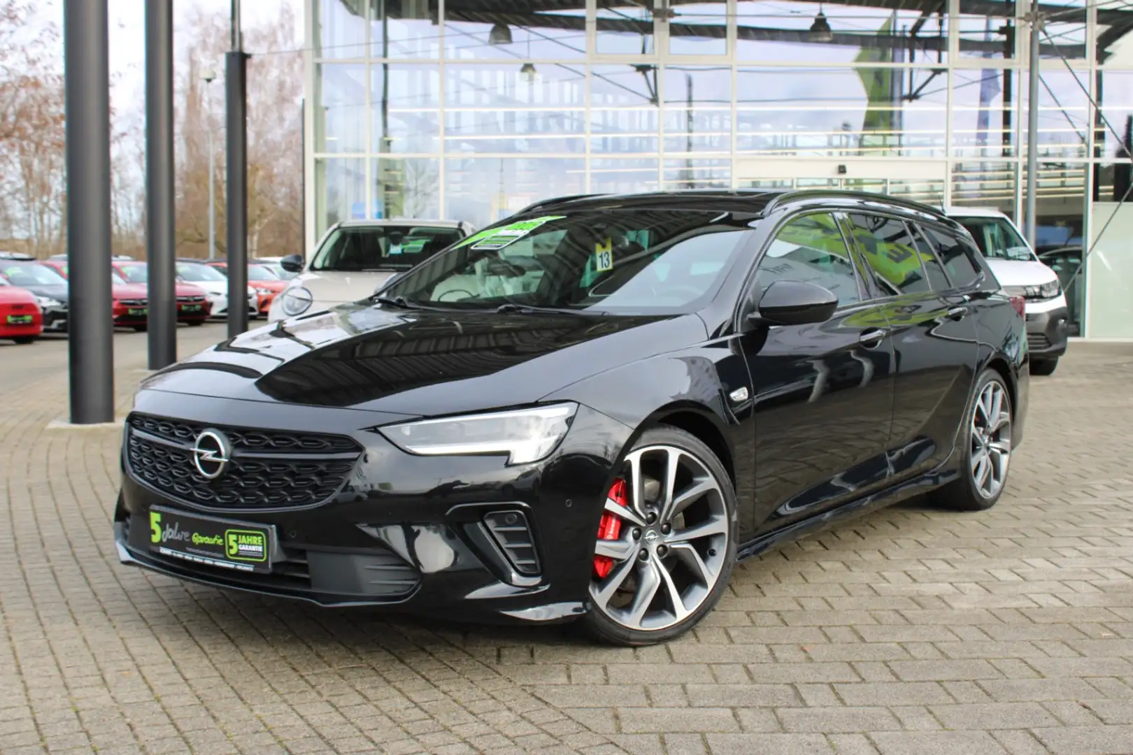 Opel Insignia B Sports Tourer 2.0 SHT 4x4 GSi ACC+AHK Schwarz - 2