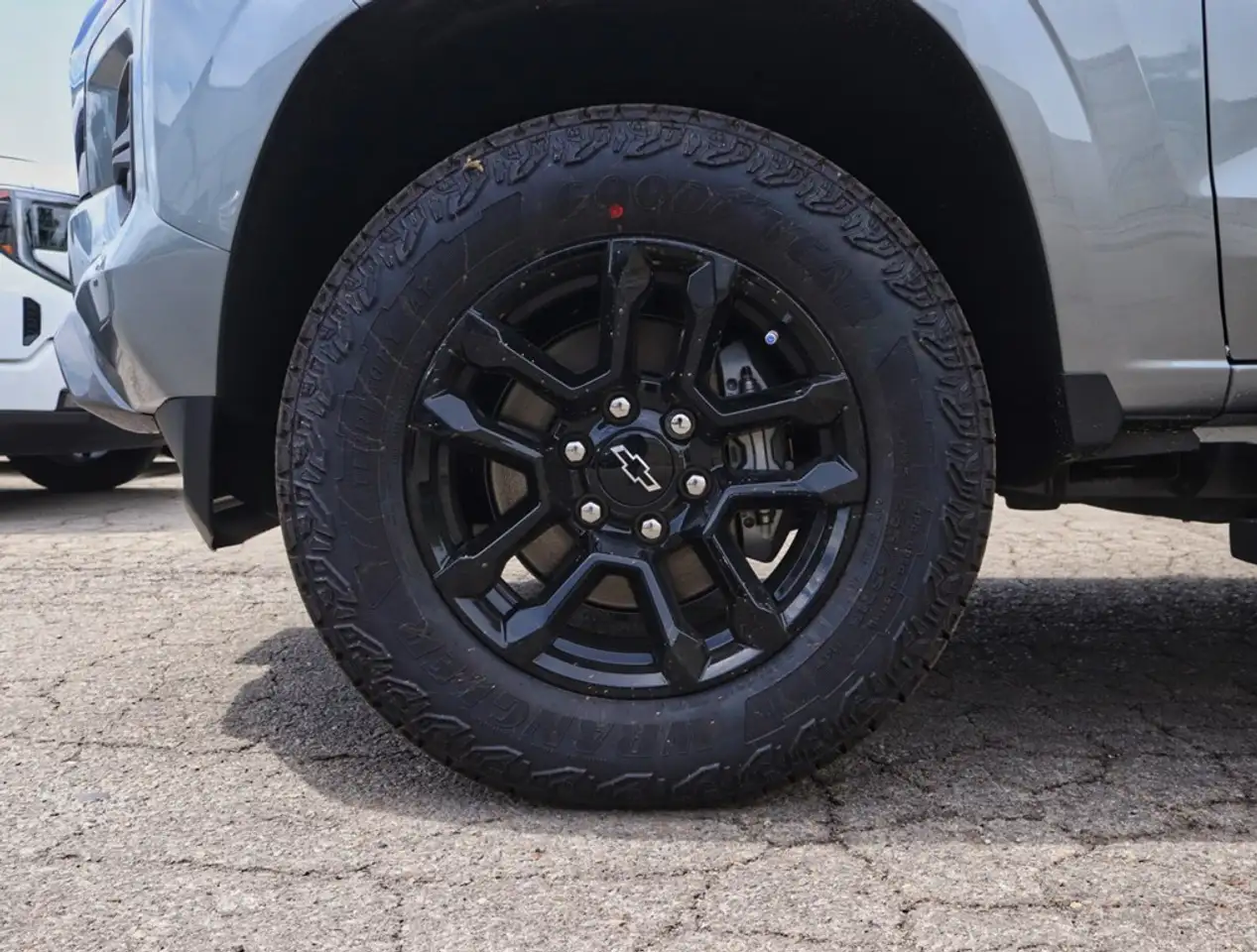 Chevrolet Colorado снимка Chevrolet Colorado