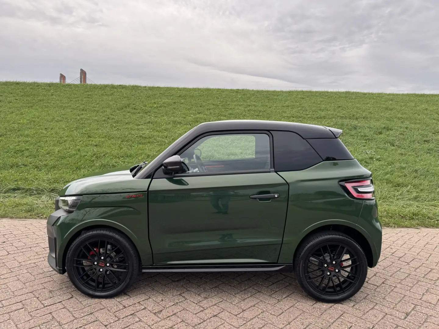 Ligier JS 50 Brommobiel C Sport Ultimate Apple Carplay | Achter Groen - 2