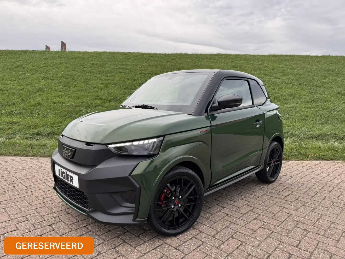 Ligier JS 50 Brommobiel C Sport Ultimate Airco | Apple Carplay Grün - 1