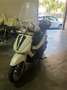 Piaggio Beverly 300 Wit - thumbnail 4