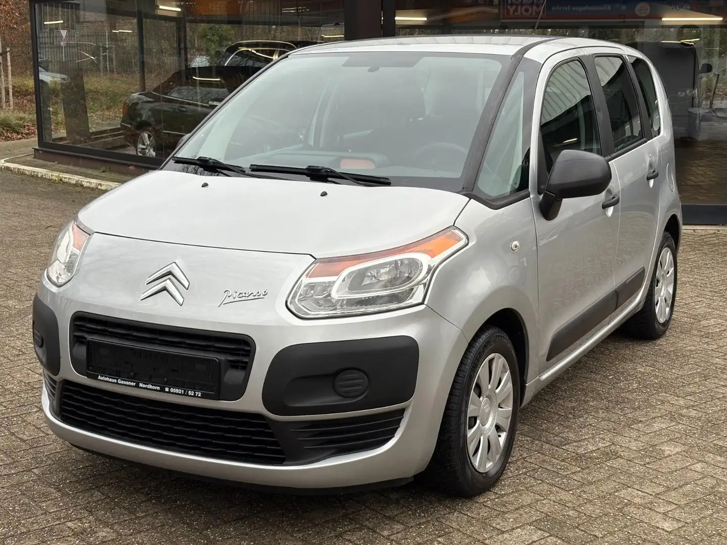 Citroen C3 Picasso Attraction Grau - 2
