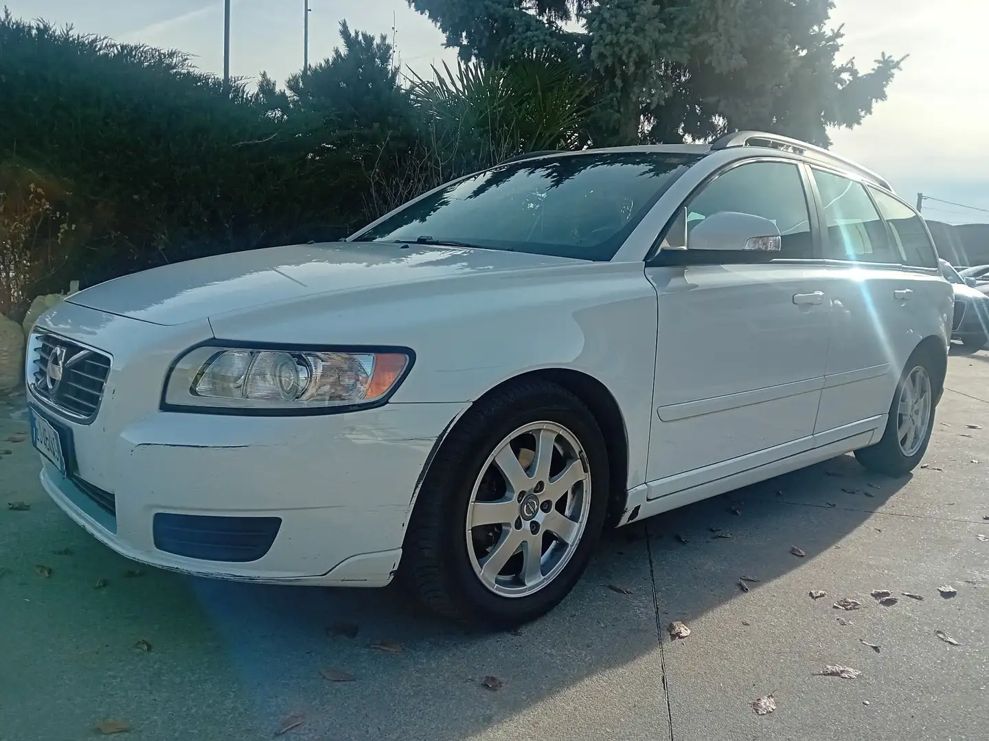 Volvo V50 V50 1.6 d2 R-design 115cv Blanc - 2